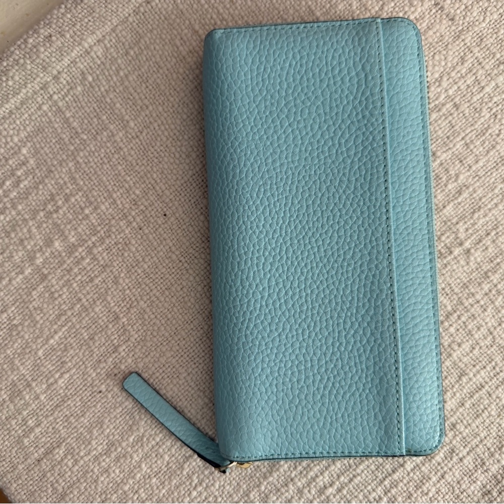 Kate Spade Leila zip around wallet - Picture 3 of 6
